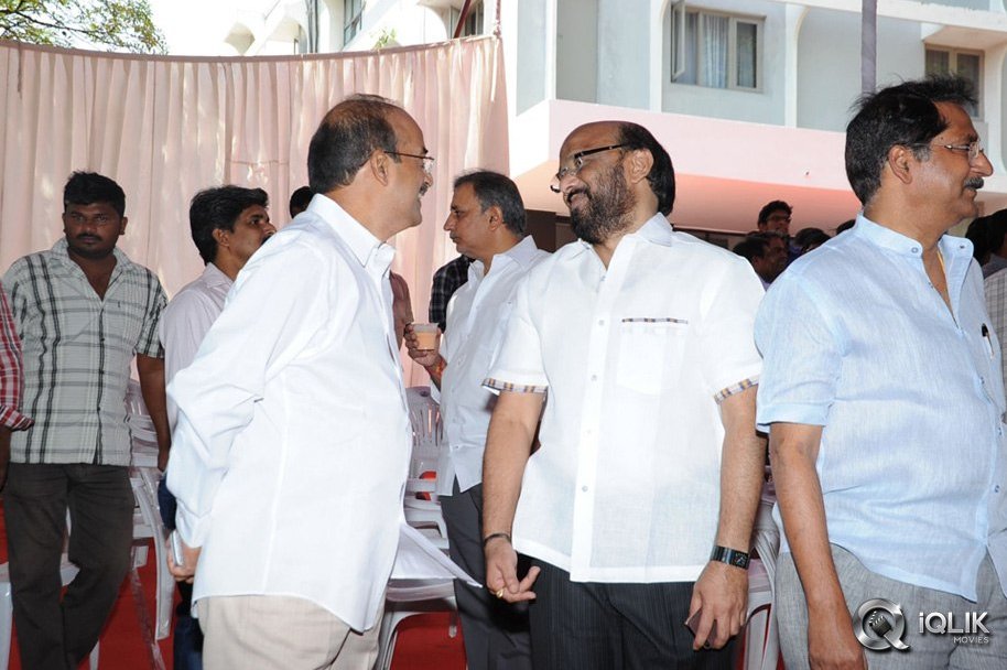 Son-Of-Sathyamurthy-Movie-Opening